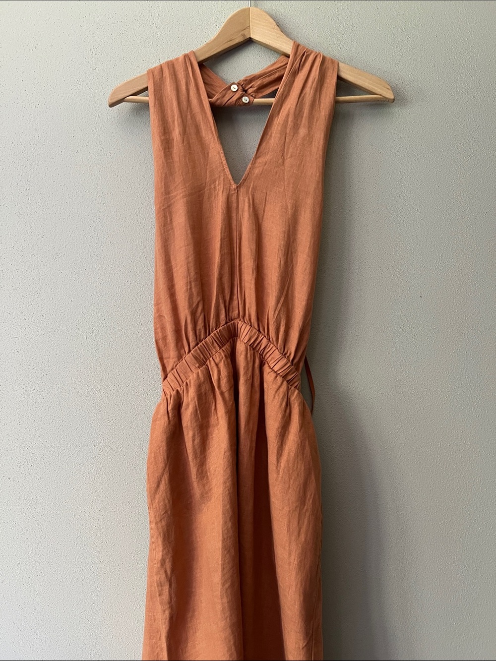 ANTHROPOLOGIE Cloth and Stone linen halter midi dress - Picture 4 of 6